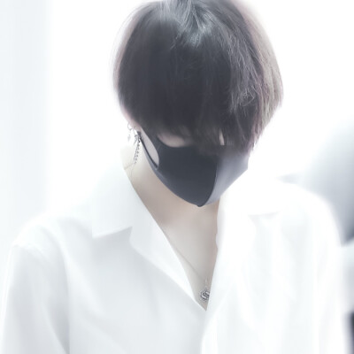 你和雪的共同点
闵玧其