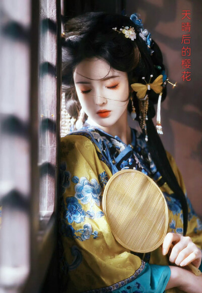 天晴后的樱花