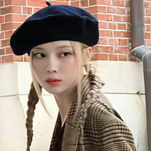 金玟庭 winter 头像