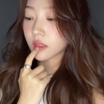 拉拉