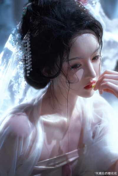天晴后的樱花