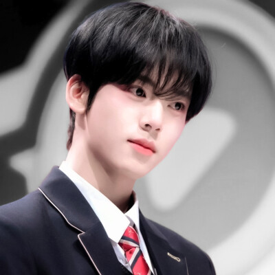 先輩はプライベートでレーサーだった