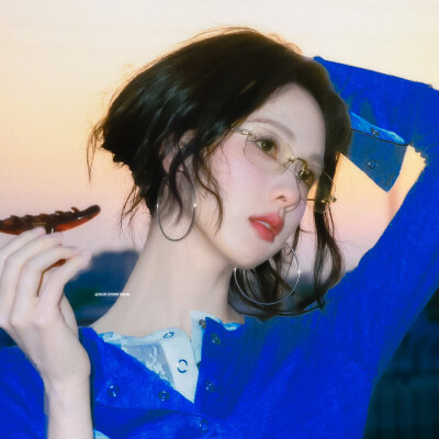 你欠我一个拥抱的清晨 这个城市的夜风好冷
