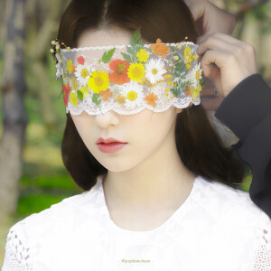 眸间花事《Flowers in the Eyes》