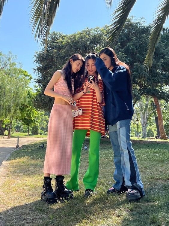 newjeans