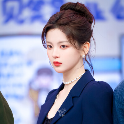 杨超越
