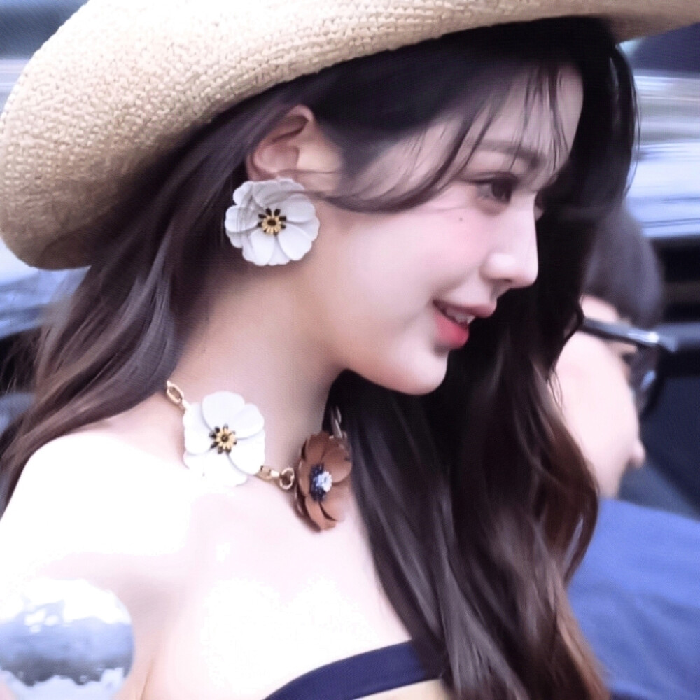 看一场雪融化又冻结