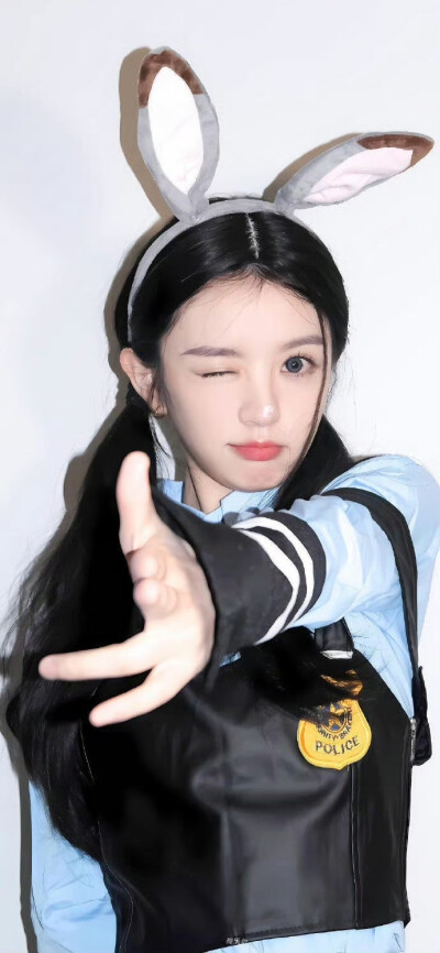 田曦薇