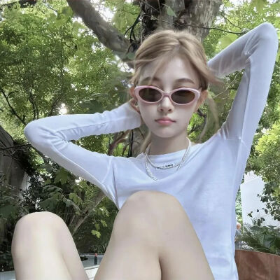 氛围感女头