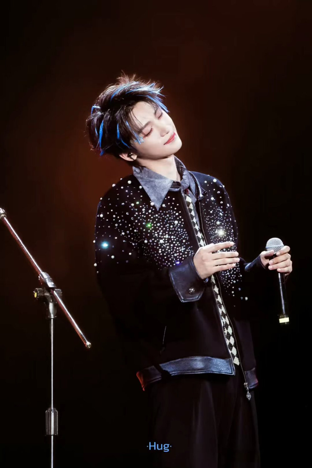 梓瑜◍˃̶ᗜ˂̶◍