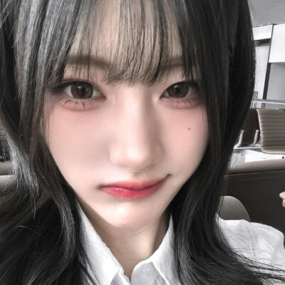 时间带走回忆玻璃罐里的半束花