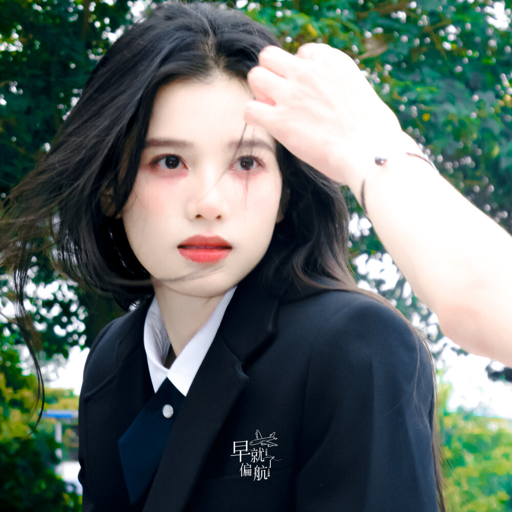 张婧仪