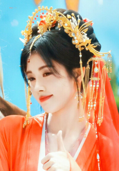 鞠婧祎