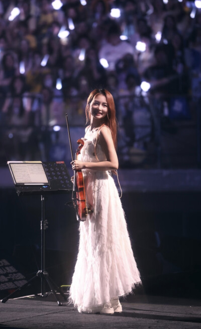 嘘姐远远佛山生日场