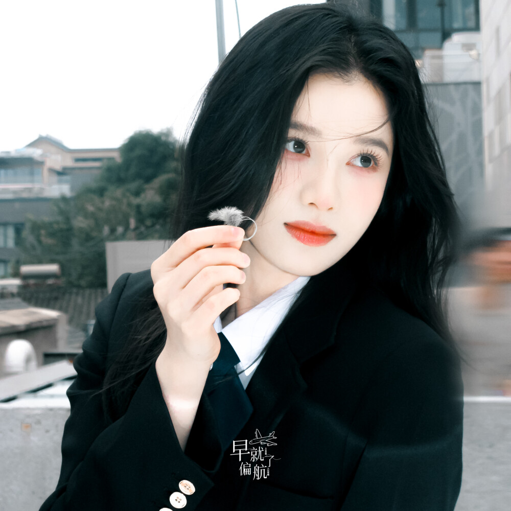 张婧仪