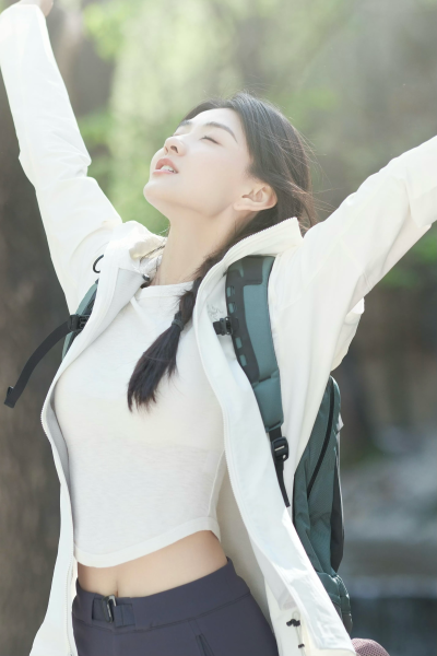 梁洁
