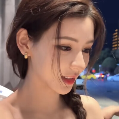 悬着未落的晶