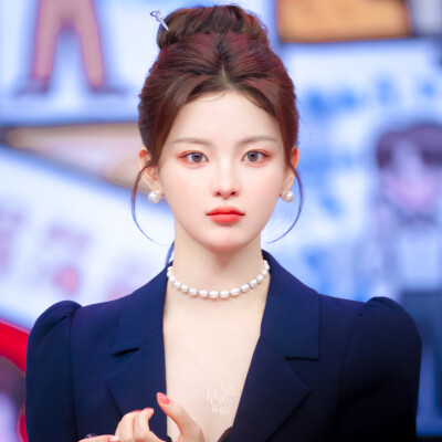 杨超越