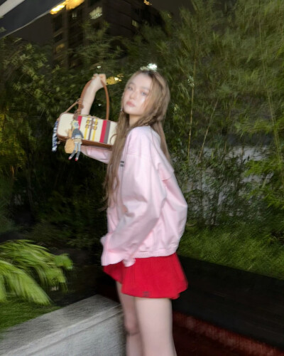 ellagross