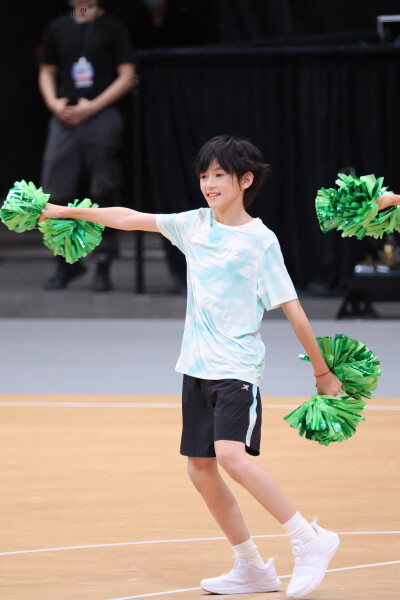 智恩涵，小小智