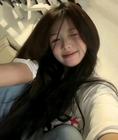 值得你永远不换的女生头像