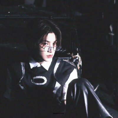 黄明昊