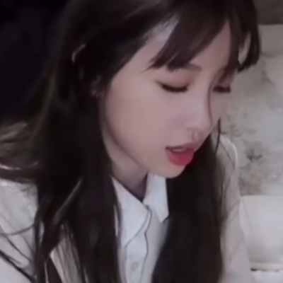 欣欣