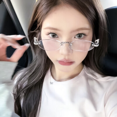 女头
“You are my today and all of my tomorrows.”
°.✩┈…୨୧…┈✩.°