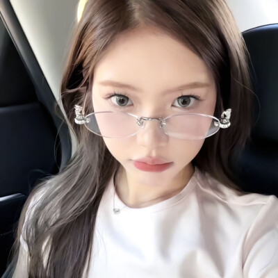 女头
“You are my today and all of my tomorrows.”
°.✩┈…୨୧…┈✩.°