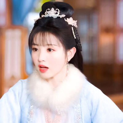 田曦薇