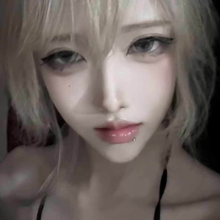 结了霜