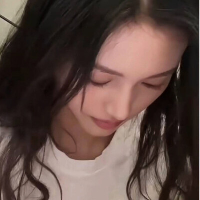 我的简讯在你手机里面哭