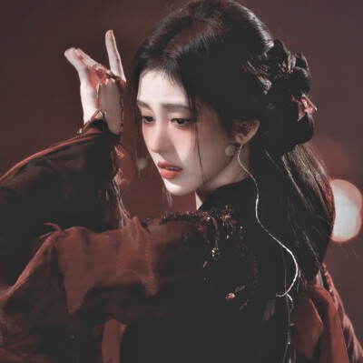 你回眸多娇我泪中带笑