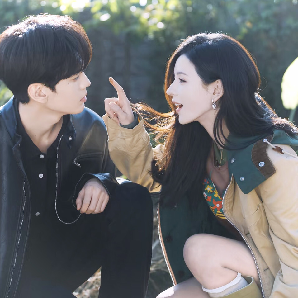 深情眼
毕雯珺·张予曦