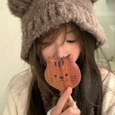 ❤️小猫起司ovo❤️＃生命力女生头像 ​​​＃Wechat氛围感女头＃夏日头像＃自由感＃自然系＃蝴蝶女孩头像＃艺术感头像＃胶片感头像＃复古＃棕色系