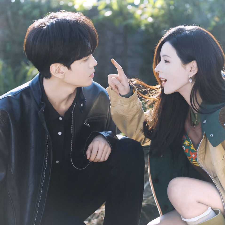 深情眼
毕雯珺·张予曦