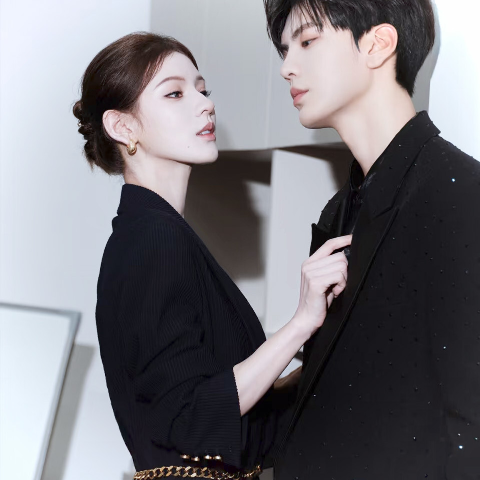 深情眼
毕雯珺·张予曦