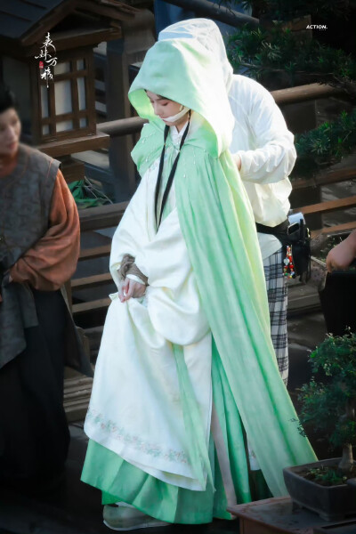 cr.Action_宋祖儿