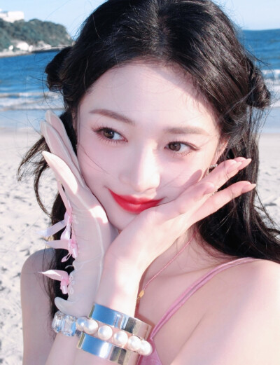 就这个周洁琼美