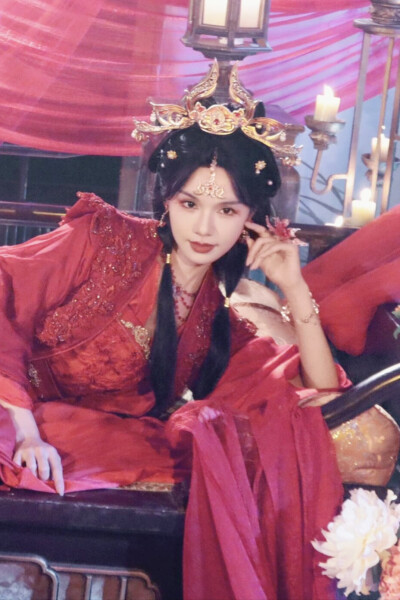 成何体统 庾晚音