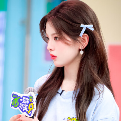 杨超越