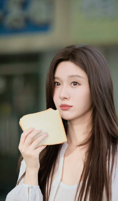 王子璇