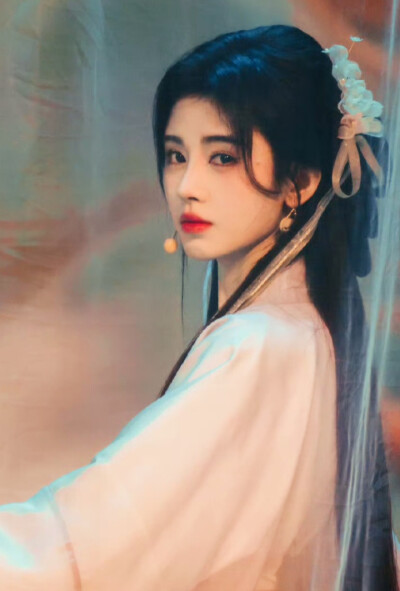 鞠婧祎