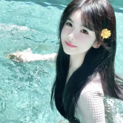 女头
