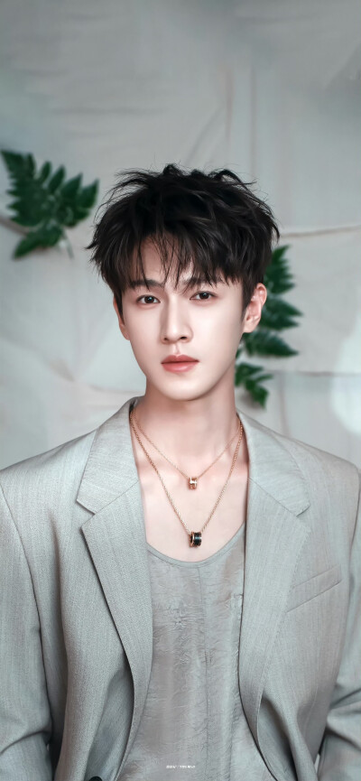 李昀锐