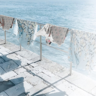 “蓝海之畔” The bank of the blue sea