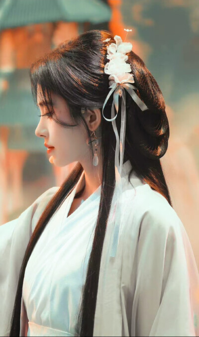 鞠婧祎