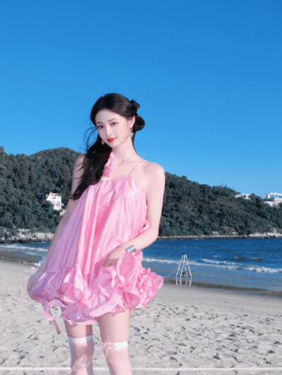 就这个周洁琼美