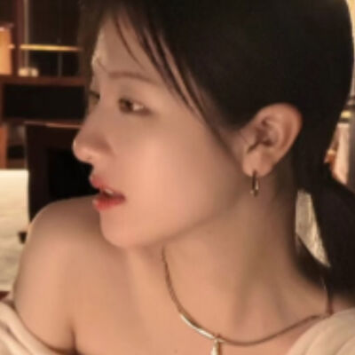 昨晚你像只白兔减肥只吃青菜