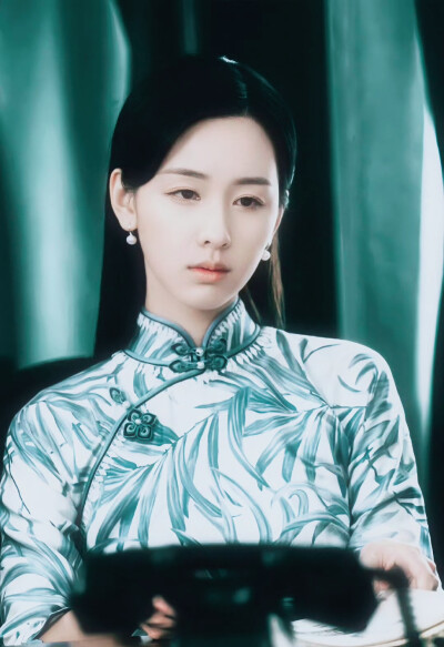 陈都灵